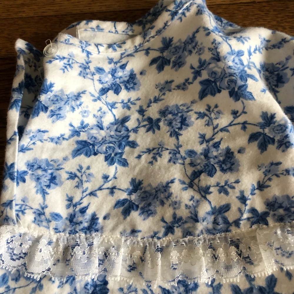 New Amanda Paige long 100% Cotton nightgown blue rose flowers womens small - Picture 4 of 6